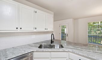 1313 River Oaks Dr, Benton, AR 72019