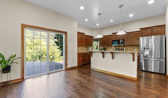 16711 Thompson Rd, Brookings, OR 97415