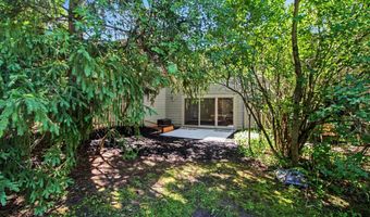 731 Skynob Dr, Ann Arbor, MI 48105