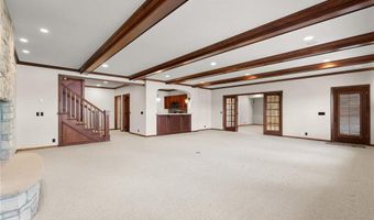 1505 Edgewater Ave, Arden Hills, MN 55112