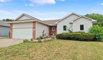 4260 N Rushwood Ct, Bel Aire, KS 67226