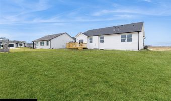 4407 NE 8th St, Ankeny, IA 50021