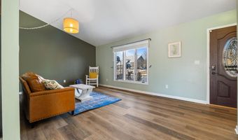 736 SE Richland Ct, Ankeny, IA 50021