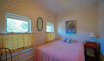338 MARKET St, Lewes, DE 19958