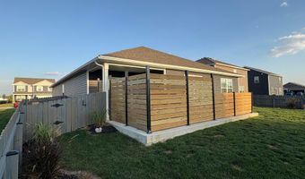 11 Cider Mill Dr, Ashville, OH 43103