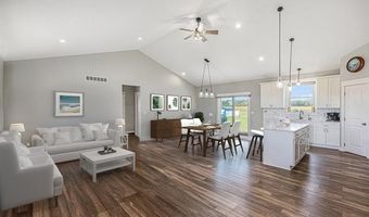 8309 Almont Rd, Almont, MI 48003