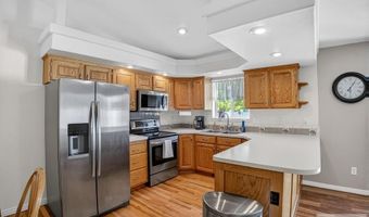 2915 Chasewood Dr, Ammon, ID 83406