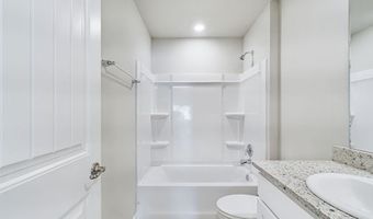 7006 Bexley Ct, Alexandria, LA 71303