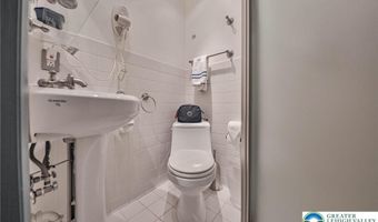 2739 W Liberty St, Allentown, PA 18104