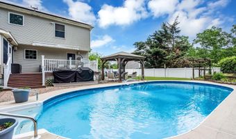 382 Wheaton Ave, Bayville, NJ 08721