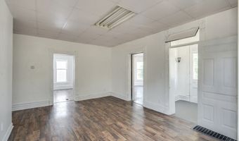 949 S Arch Ave, Alliance, OH 44601