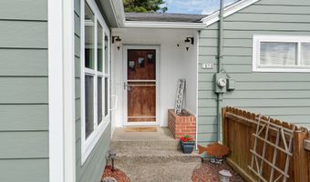 1858 5TH St, Astoria, OR 97103