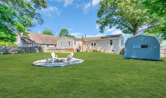 504 Holly Blvd, Bayville, NJ 08721