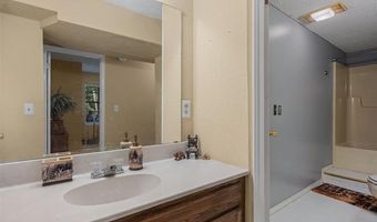 1329 Oakdale Dr, Bartlesville, OK 74006