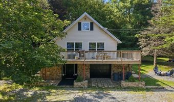 306 Mountain Rd, Albrightsville, PA 18210