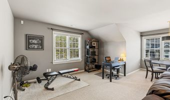 67 Old Grove Ln, Apex, NC 27502