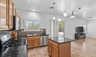 6 W Calle Bayeta, Sahuarita, AZ 85629
