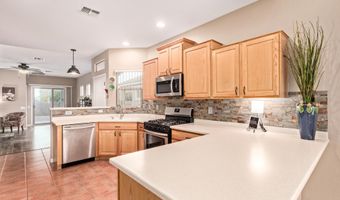204 W Calle Media Luz, Sahuarita, AZ 85629