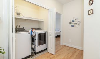 2 Iris Ct, Cromwell, CT 06416