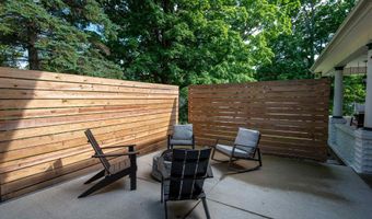 180 W Sixth St, Roanoke, IN 46783