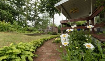 525 E Main St Trlr 33, Branford, CT 06405
