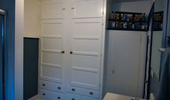 1011 W OKLAHOMA St, Appleton, WI 54914