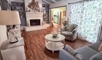 1638 W Palm Dr, Aransas Pass, TX 78336