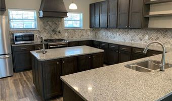 9223 Ra Young Jr Dr, Barling, AR 72923
