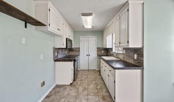 29771 Little Creek Rd, Ardmore, AL 35739