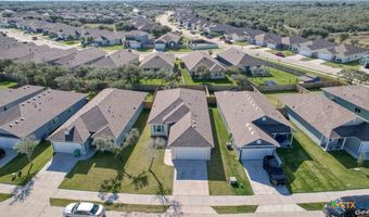 1907 Shellbank Ave, Aransas Pass, TX 78336