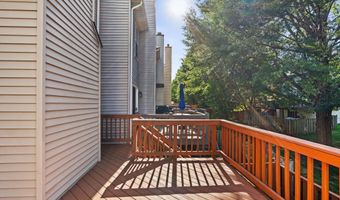 43264 CLEARNIGHT Ter, Ashburn, VA 20147