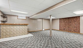 3045 Hales Mill Rd, Asbury, IA 52002