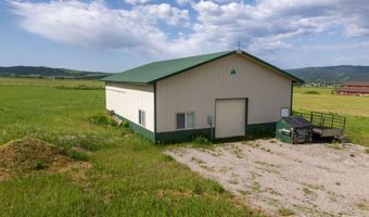 577 SHOOTING STAR Dr, Bedford, WY 83112