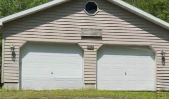 157 Sandy Point Dr, Amboy, NY 13028