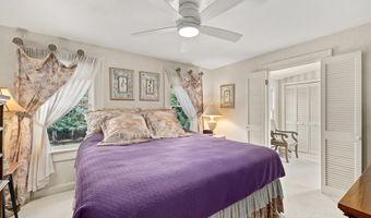 150 N Countryside Dr, Ashland, OH 44805