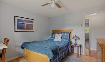 11 Carol Ave, Bristol, RI 02809