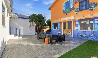 17660 Martha St, Encino, CA 91316