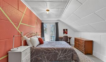 92 Pinewood Ave, Bethlehem, NH 03574