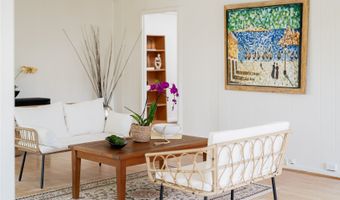 520 Papalani St, Kailua, HI 96734