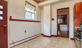 49 E 33RD St, Bayonne, NJ 07002