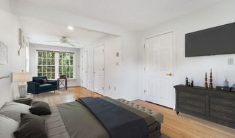 129 Plymouth Rd, Bellingham, MA 02019