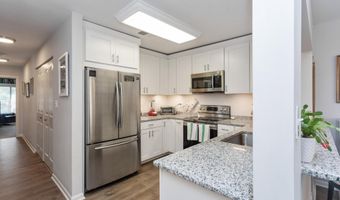 3 SPA CREEK Lndg B2, Annapolis, MD 21403