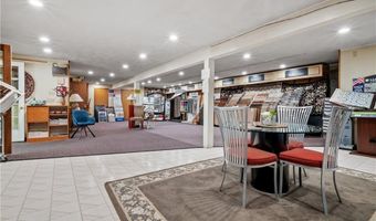 350 Station St, Cranston, RI 02910