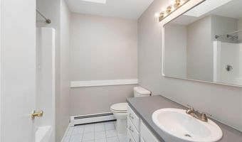 34 Winsor Ave, Johnston, RI 02919