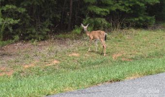 176 Mallard Dr, Badin Lake, NC 28127