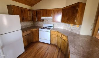 918 County Rd N8446, Concho, AZ 85924