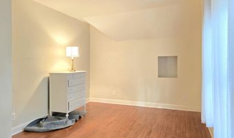 12 Fraser St, Beaufort, SC 29907