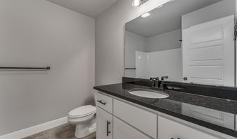 5902 NW Hoover St, Bentonville, AR 72713