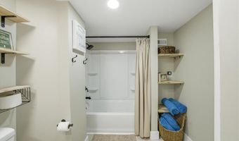 313 Glendale Ave, Athens, TN 37303
