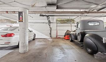 1525 N Hayworth Ave 204, Los Angeles, CA 90046